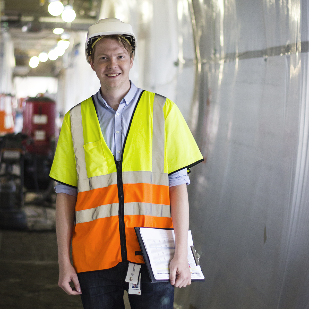 Att ansvara för logistiken i en livsviktig miljö – möt Mattias Bengtsson, leveransplanerare